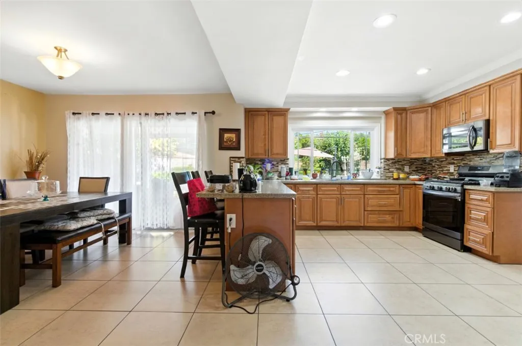 1241 Arbolita Drive, La Habra, California 90631 home-pic-7